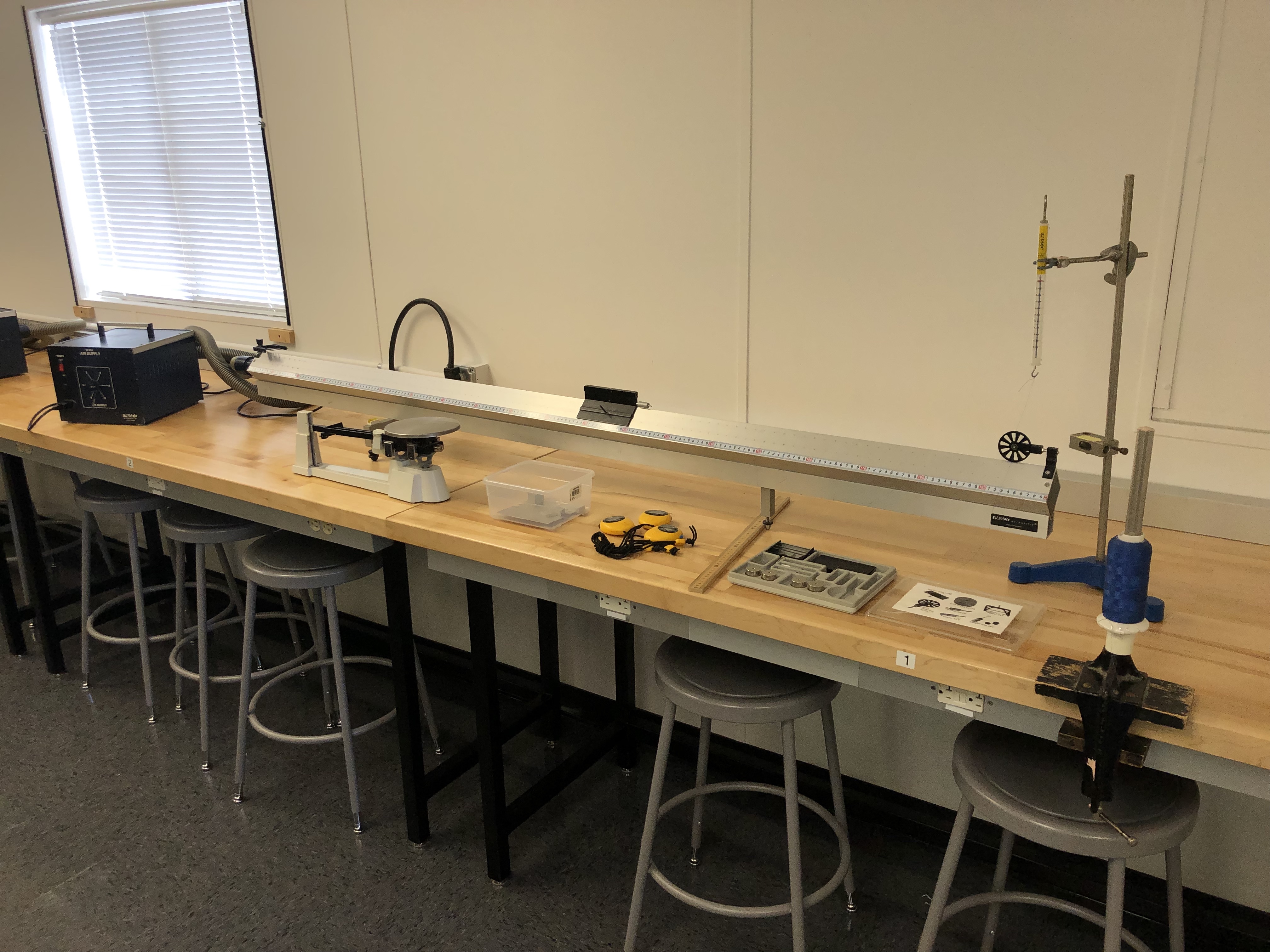 force_and_motion_entire_lab_set_up.jpg